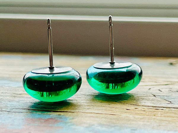 Boucles d’oreilles verts brillants