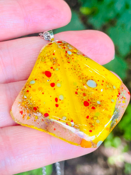 Collier Jaune soleil joie de vivre