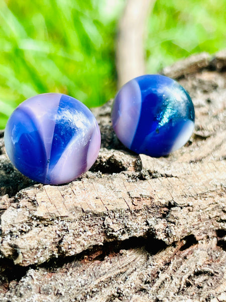 Boucles d’oreilles mauve-lilas