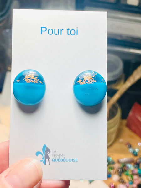 Boucles d’oreilles bleu Aqua opaque