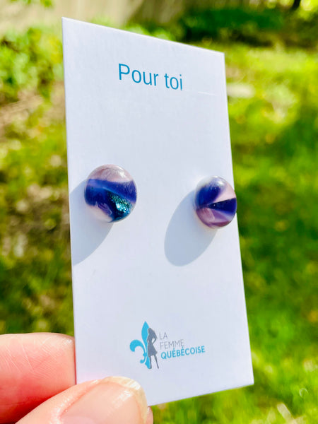 Boucles d’oreilles mauve-lilas