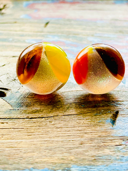 Boucles d’oreilles tire-d’érable, blanc argenté et orange et jaune