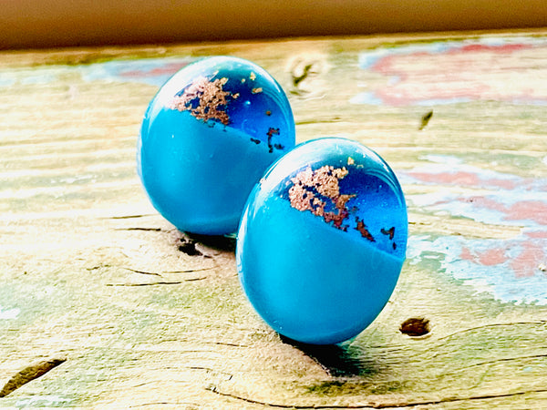 Boucles d’oreilles bleu Aqua opaque