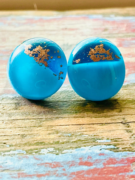 Boucles d’oreilles bleu Aqua opaque